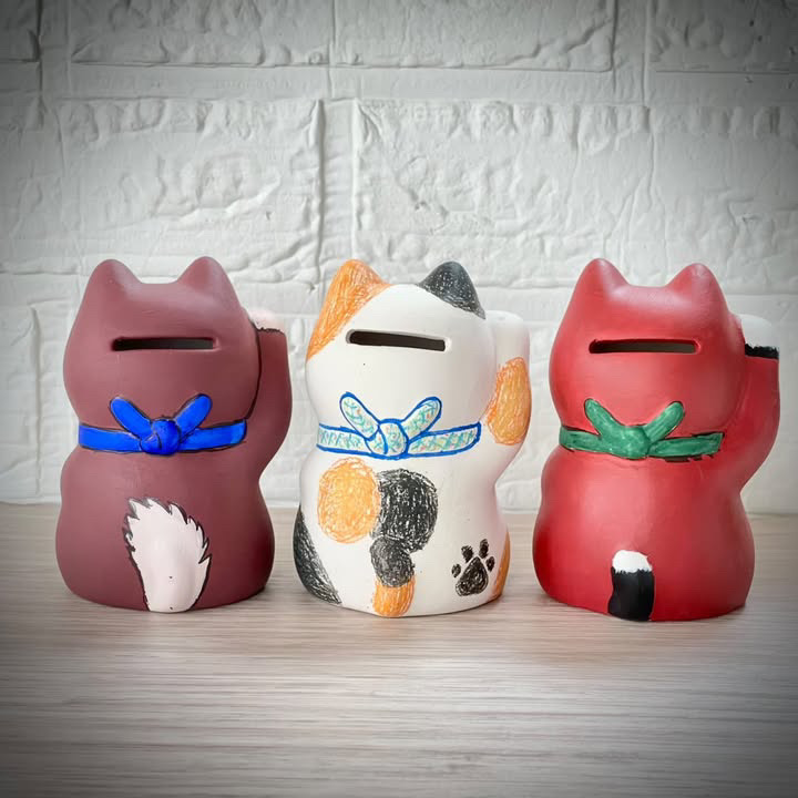 ⑬〈1月〉〈3月〉まねき猫(陶器)絵付け体験〈2月〉猫ブローチ絵付け体験 イメージ