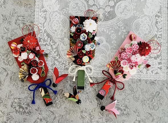 ⑭〈1月〉つまみ細工羽子板〈2月〉〈3月〉布リース イメージ