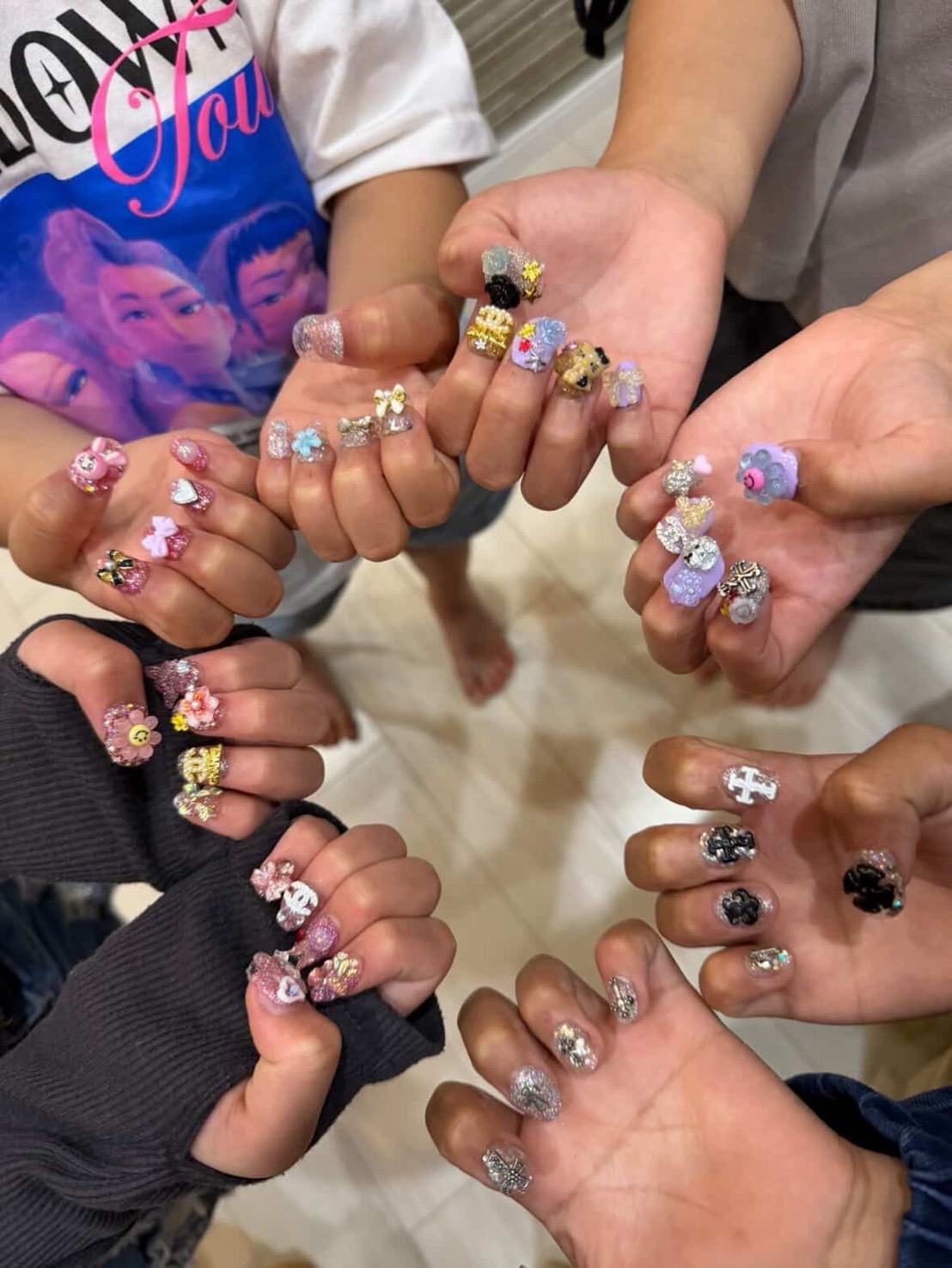【カルチャー】⑭キッズネイルチップ作り💅~自分だけの可愛いを作ろう!~※お子様の情報とご希望の時間帯を備考欄に入力してください。 イメージ
